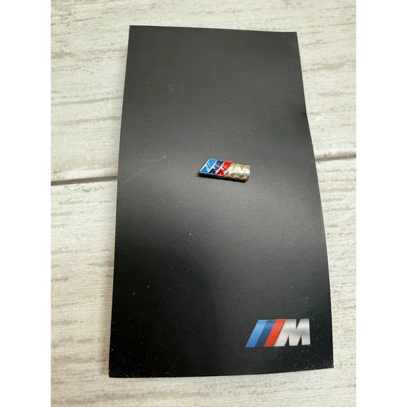 New BMW M Pin Motorsport Tricolor Logo Lapel Pin Silver Blue Red 80282410915