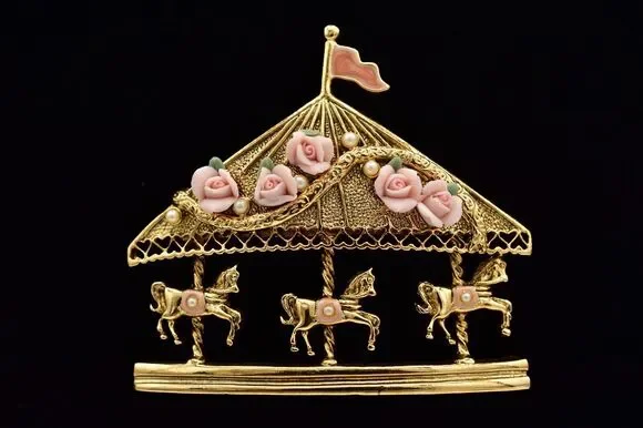 1928 Vintage Carousal Pin Brooch Horse Gold Pink Roses Romantic 1980s BinBG