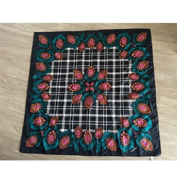 Vintage Diane von Furstenberg‎ 100% Silk Square Scarf Paisley 42x42 Artsy Boho