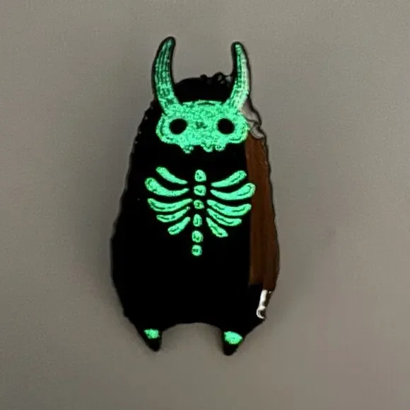 Guild Of Calamity Spooky Pumpkin Creatures GITD Blind Pin- SKELETON BAT CAT