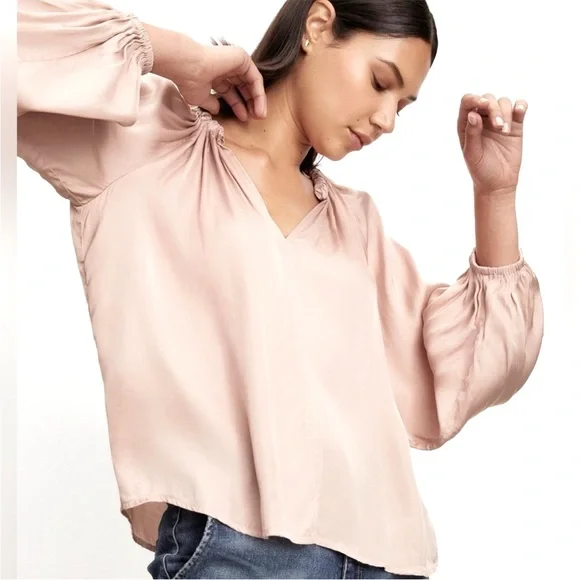 Current Air x Anthropologie Rawna Bell Sleeve Pearl Detail Blouse Small