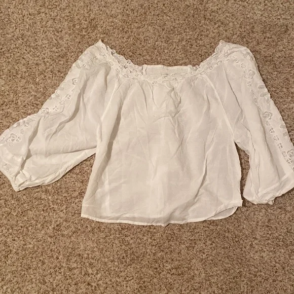Anthropologie White Off-Shoulder Peasant Blouse