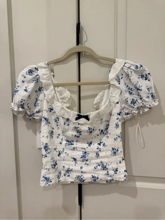 Reformation White Top with Blue Floral Print and Puff Sleeves