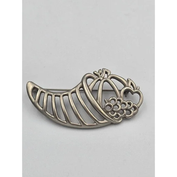 Vintage Silver Tone Cornucopia Horn‎ of Plenty Harvest Brooch Pin Thanksgiving