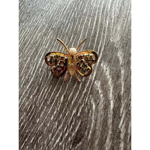 Unbranded Vintage Butterfly Brooch Women OS Gold Rhinestone Faux Pearl Pin
