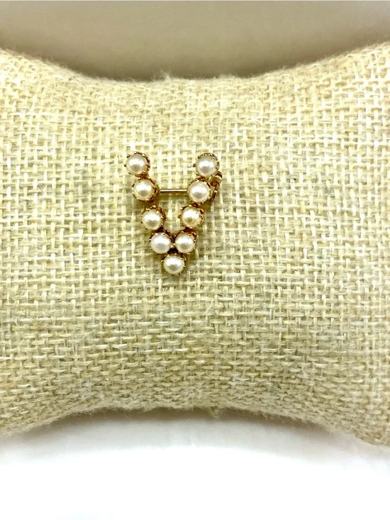 Vintage Gold Pearl “V” Brooch