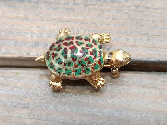 Vintage Gold Tone Turtle Pin Metal Enamel Brooch Reptile