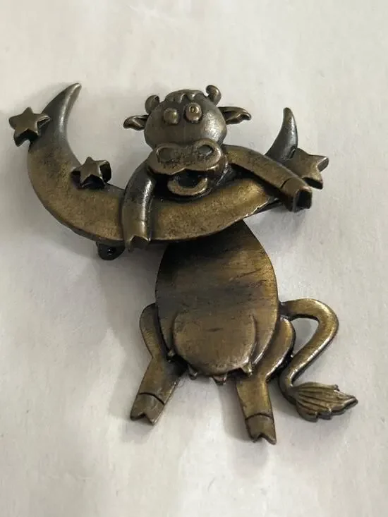 JJ Articulated Cow Over the Moon Brooch Pin Jonette Vintage