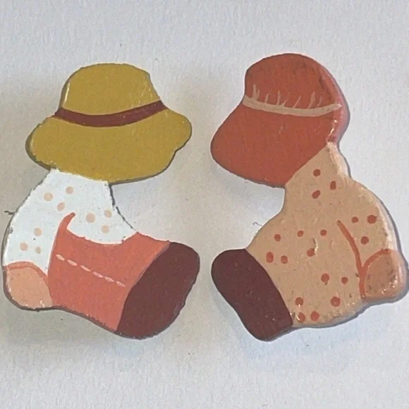 Vintage Wooden Amish Boy Girl Painted Boho Brooches Pins