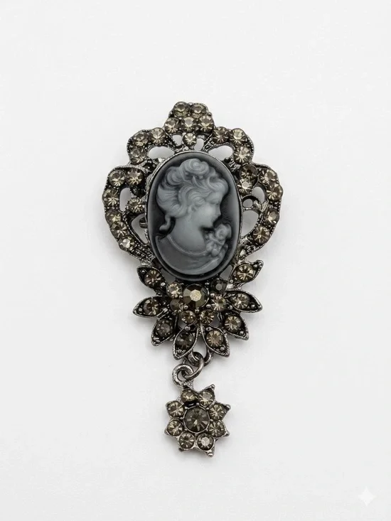 Vintage-Inspired Black Cameo Pendant Brooch with Smoke Crystal Accents