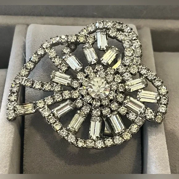Elegant Silver Tone Crystal Brooch