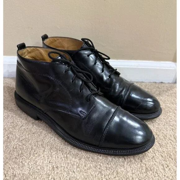 Kenneth Cole Mens 11.5 Black Leather Cap Toe Chukka Boots Lace Up Dress Shoes