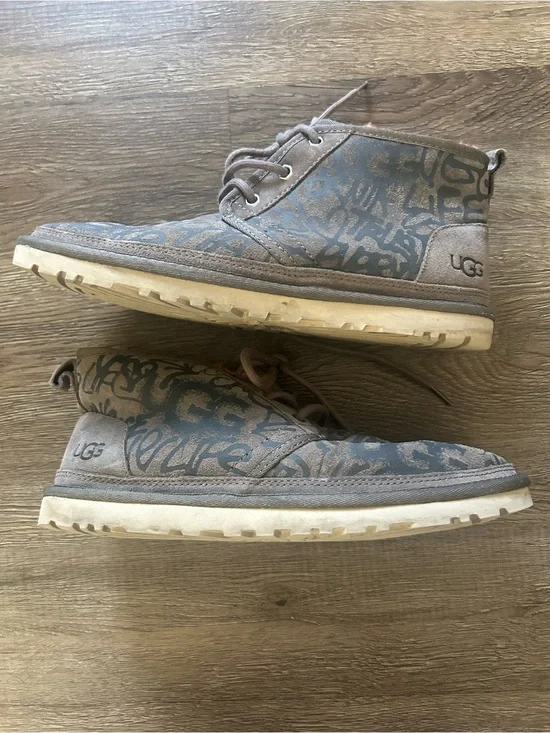 UGG Men’s Taupe Brown Graffiti Chukka Boots