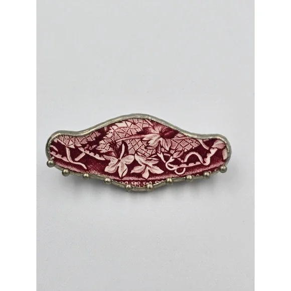 Vintage Linda carrigan Brooch Pin Red White Floral‎ Chintz Shard Porcelain Art