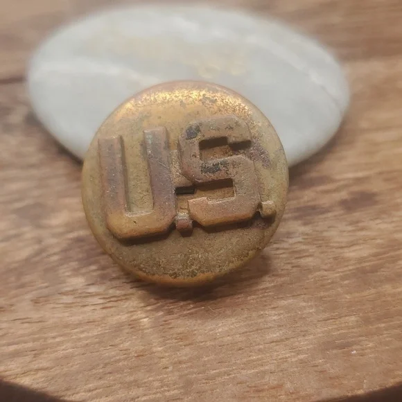 B703 us navy‎ antique screwback pin brooch collectible