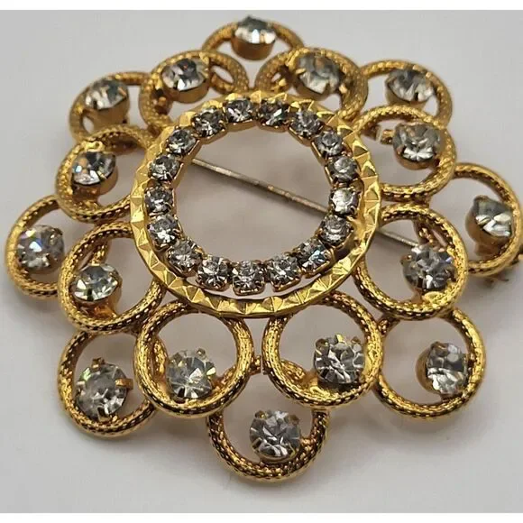 Vintage Gold-Tone Filigree Floral Brooch Clear Rhinestones Mid-Century 50s  2in