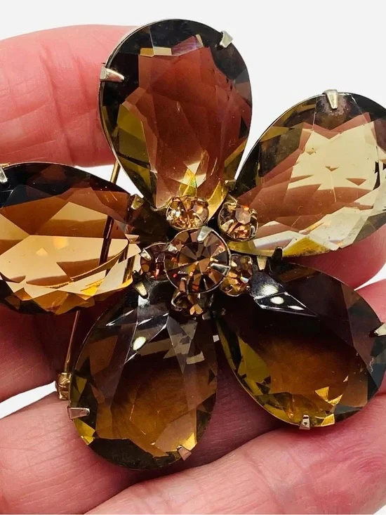 Vintage Bergere Topaz Glass Flower Brooch Clip Earrings Set