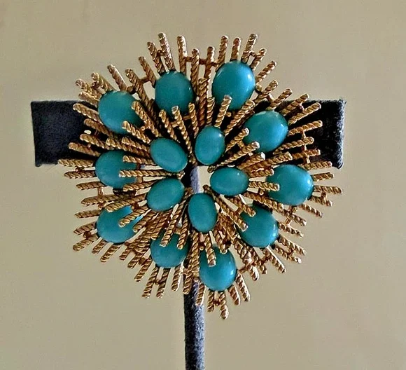 Vtg Signed Susan Caplan for Avon Starburst Gold & Turquoise Brooch
