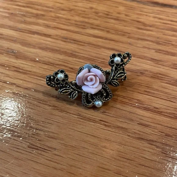 Vintage Porcelain Rose Brooch Pin | Faux Pearls | Romantic Cottagecore