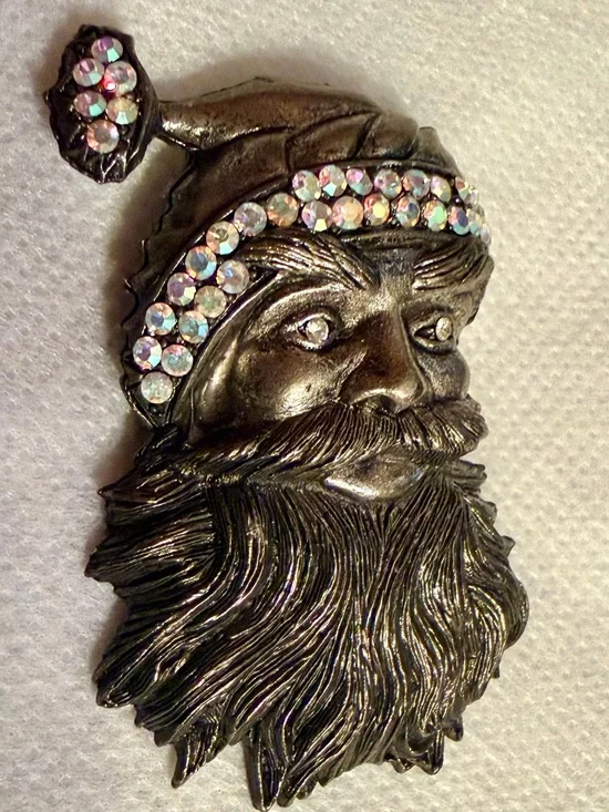 Vintage Signed WEISS Pewter Santa Claus Brooch Pin Aurora Borealis Rhinestones