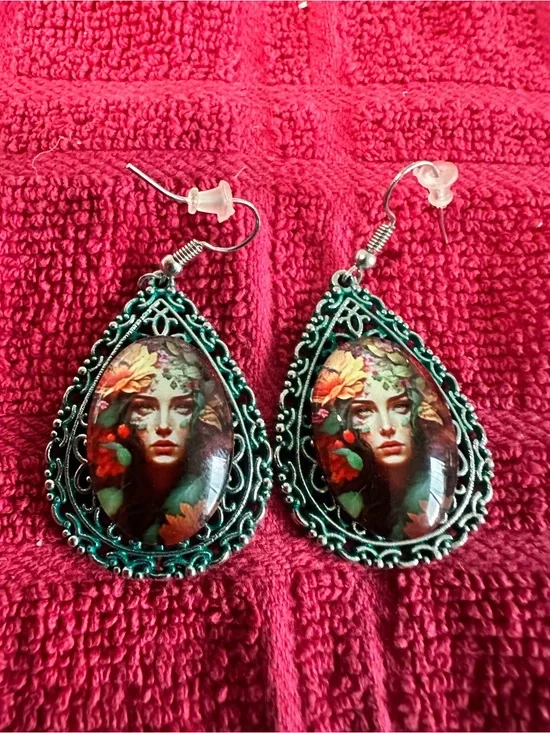 Source Unknown Teardrop Portrait Floral Earrings - Green and Red Accents