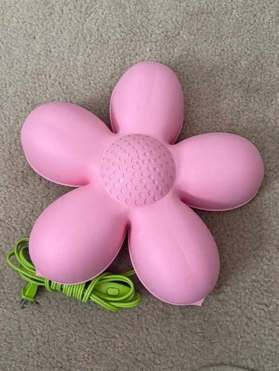 IKEA Smila Blomma Pink Flower Wall Lamp with Green Cord 14