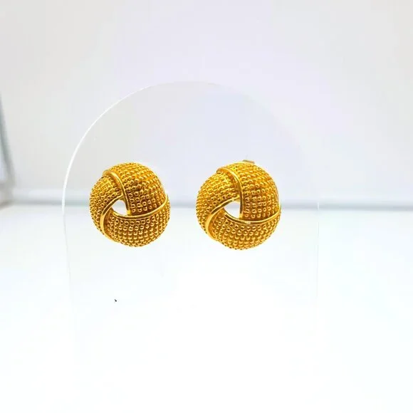 Avon Textured Knot Post Earrings Women's Vintage Gold Tone Stud Jewelry