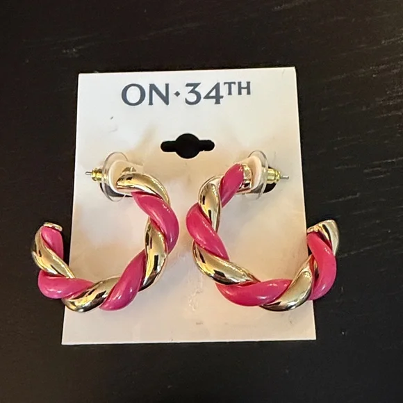 NWT ON 34th Earrings