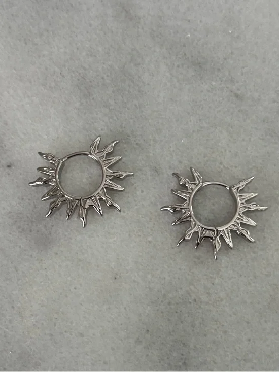 Sterling Silver Sun Burst Hoop Earrings   Brand New  Sterling Silver