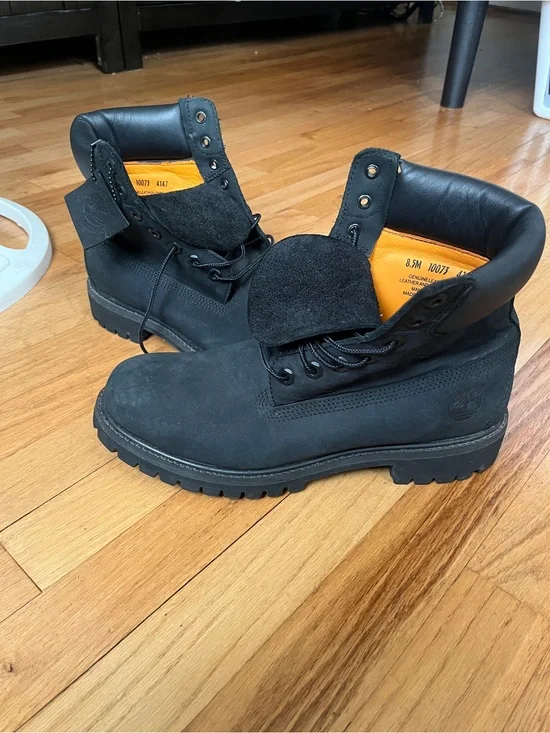 Timberland Black Leather Work Boots with Orange Lining