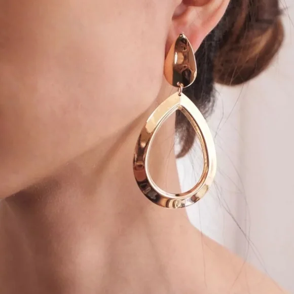 Lightweight Trendy Dangling Earrings