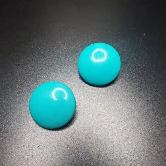 Vintage Turquoise round clip on earings