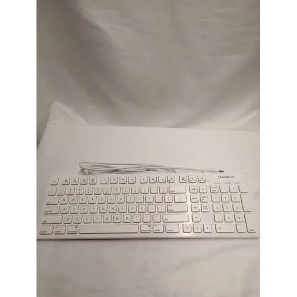 Macally Full Size USB Wired Keyboard (MKEYE) for Mac and‎ PC (White)