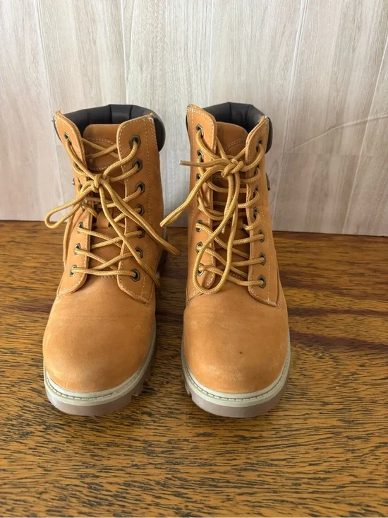 Lugz Brace Hi Golden Wheat Lace-Up Work Boots with Padded Collar