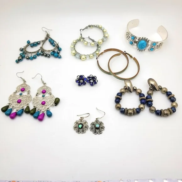 Lot of 8 Blue Silver & Gold Tone Vintage Earrings Set + NIP Bracelet