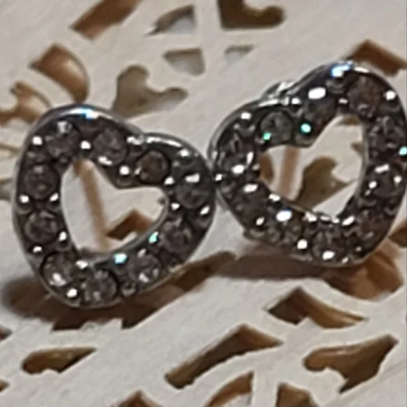 Unique Vintage Silver Heart Earrings