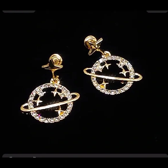 SUPER‎ Trendy “The Universe” Earrings