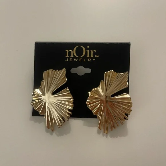 Noir Gold Earrings