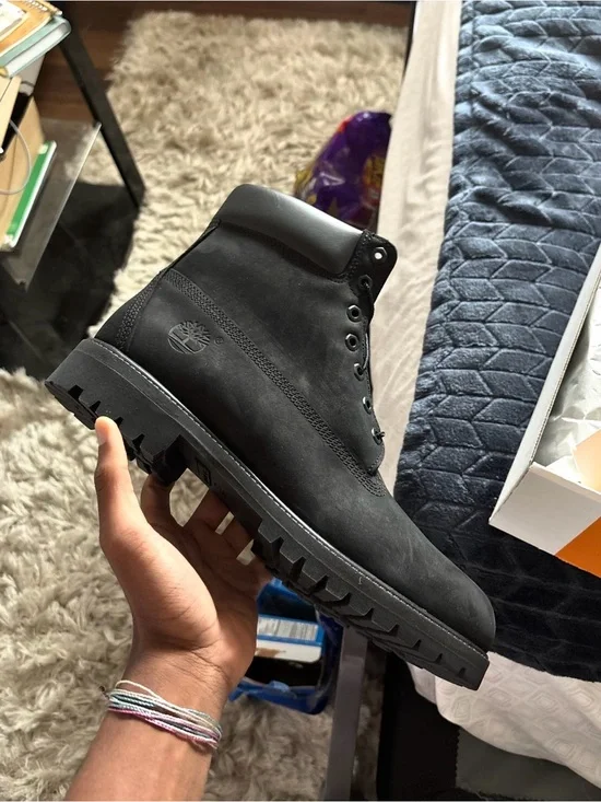 * Brand New * Timberland Black 6-in Premium Waterproof Boot + Box and Tags