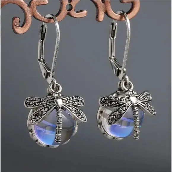 Vintage Dragonfly Round Drop Earrings