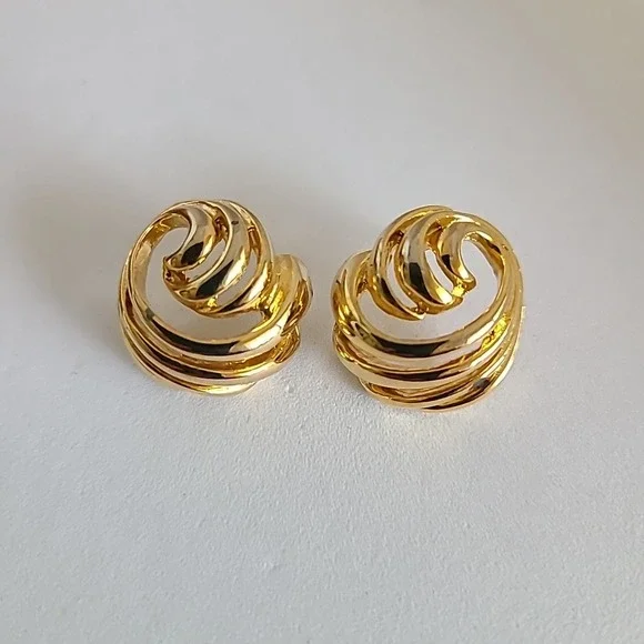 Unknown Brand Gold Swirl Statement Stud Earrings - Elegant Party Jewelry‎