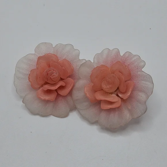 VINTAGE Pink Frosted Plastic 3D Flower Statement Earrings Clip On