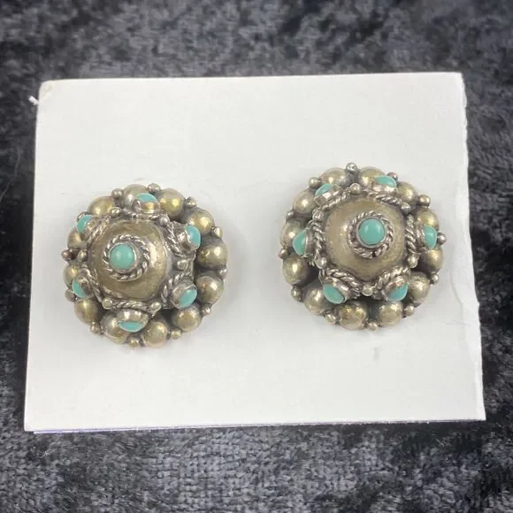 Vintage Native Sterling Silver Turquoise Petit Point‎ Round Dome Post Earrings
