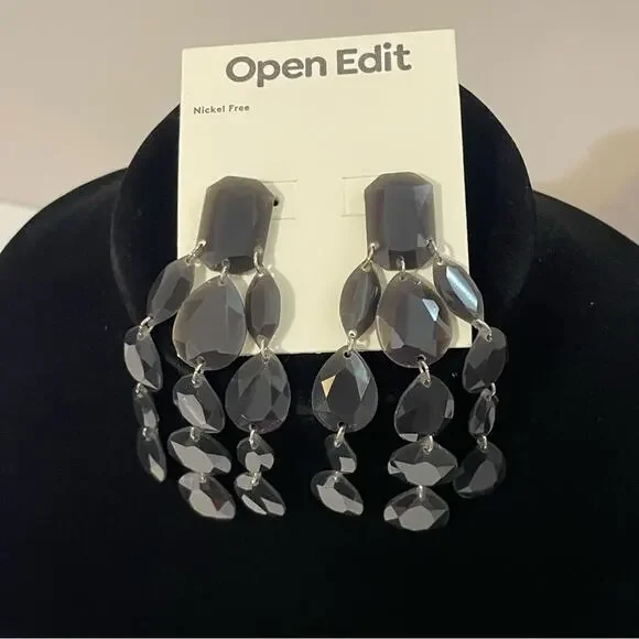 Women’s Open Edit Nordstrom Chandelier Dangle Earrings Smoky Gray Black NWT