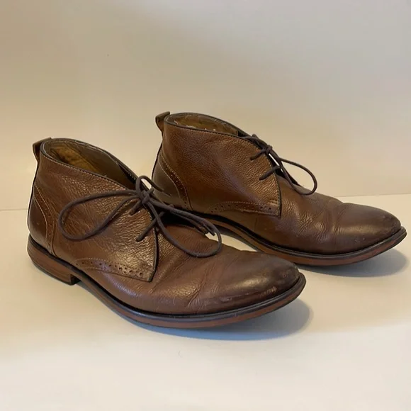Dockers Men’s Brown Leather Chukka Boots (9.5)