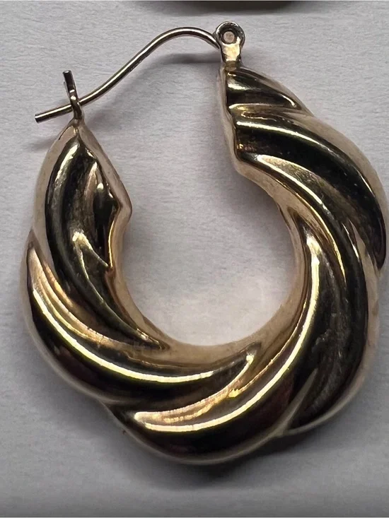 14k Gold 4.2g Rope Twist puffy hollow Thick Hoop earrings vintage 80s