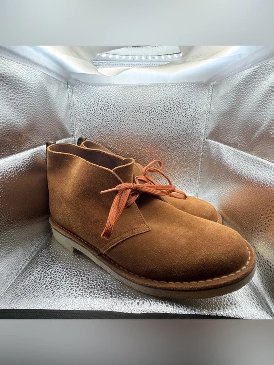 Clarks Men's Suede Boots in Chestnut Brown comfort orthite