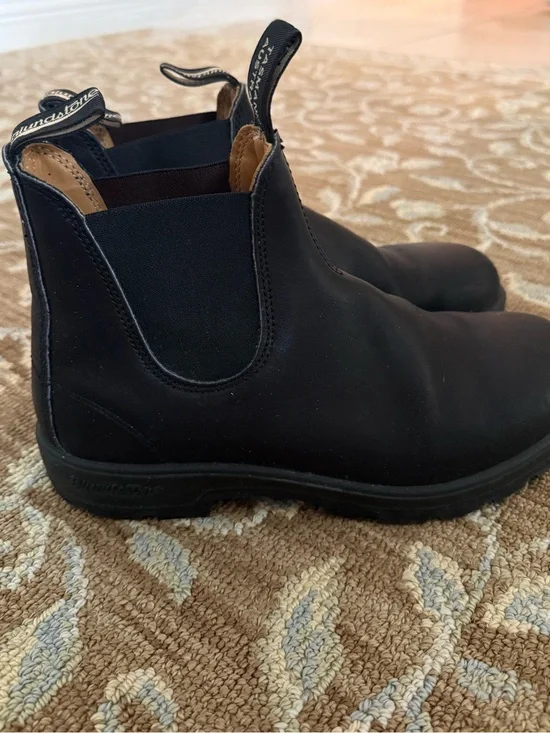 Blundstone Men’s Black Chukka Boots - Pull-On Elastic Sides