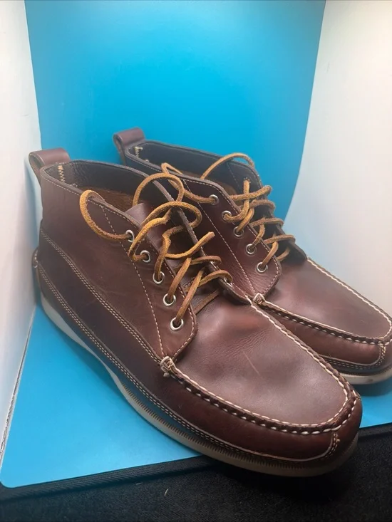 New G.H  Bass & Co Camp Moc Boots Brown Mens White Soles 10 M Leather Laces