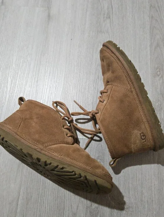 UGG Nuemel Chukka Chestnut Color Boots, Men's SIZE 8/Women's SIZE 9